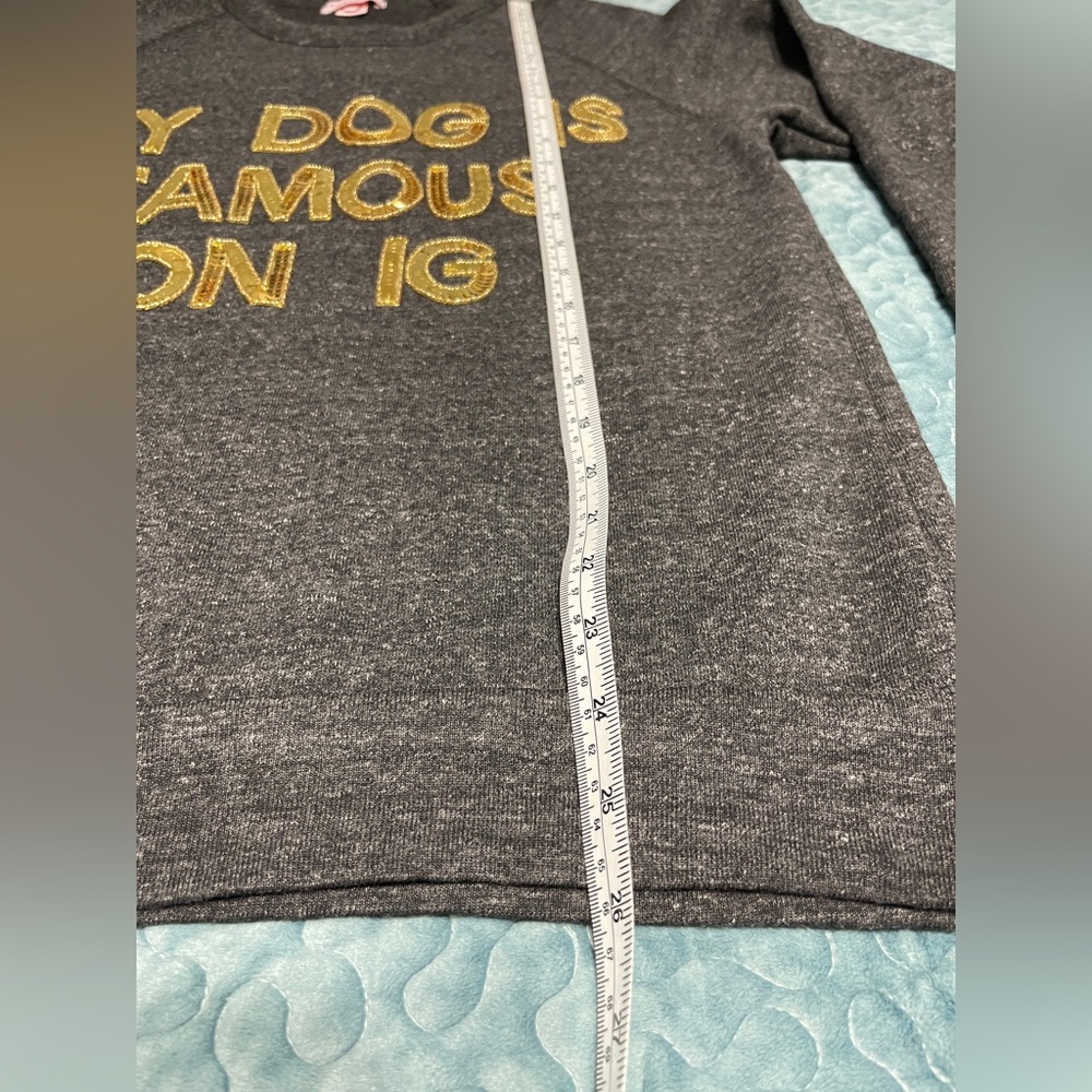 NWT Bow & Drape Women’s SZ M Sweatshirt Gold Sequins Dark Gray Stretch Soft LS - Picture 4 of 10